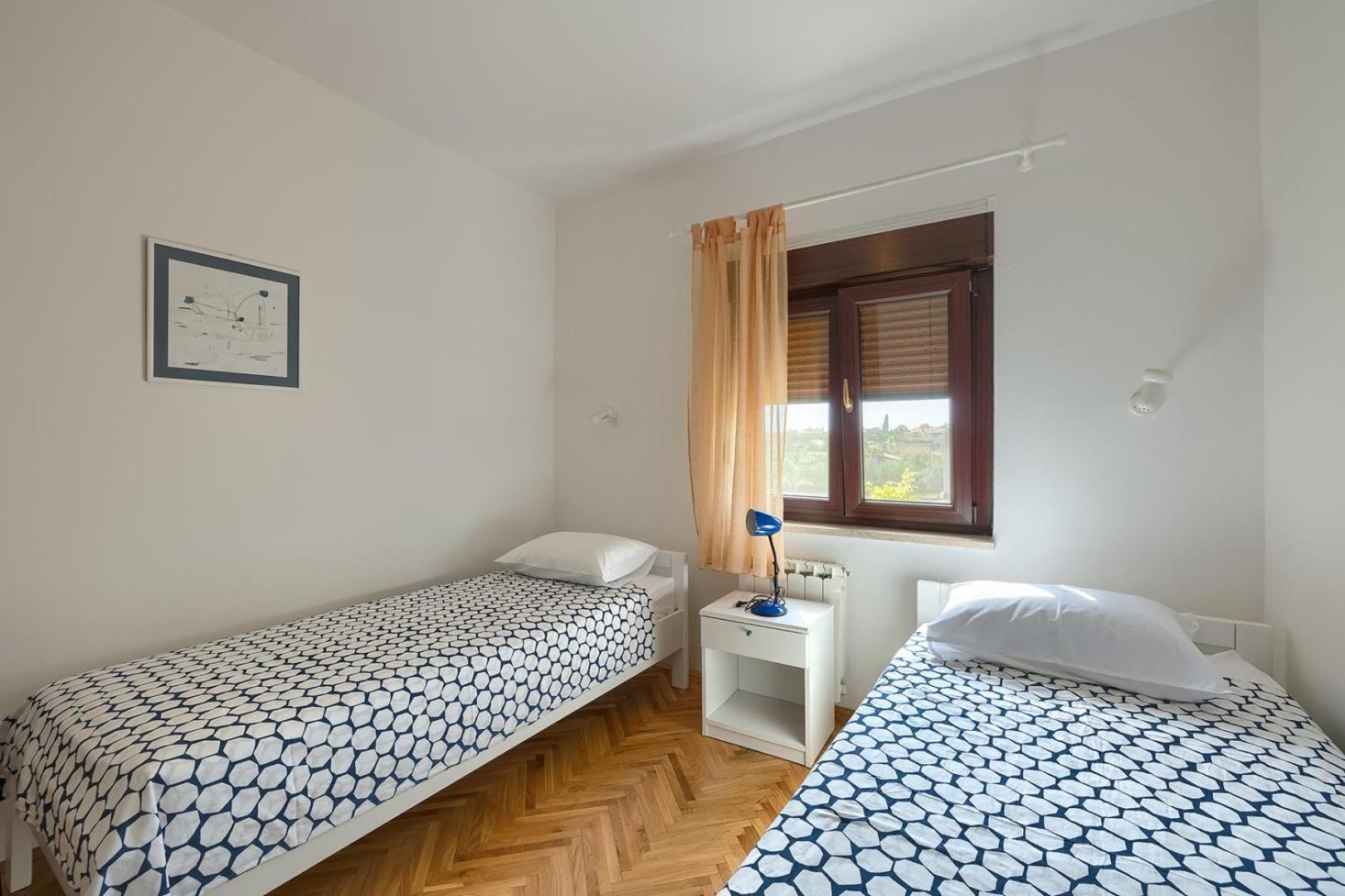 Apartment Viktor Pula Exterior photo